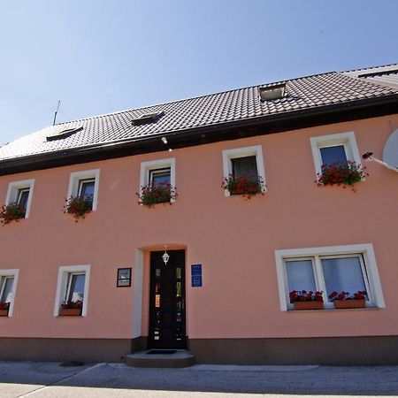 Apartment House Lalita Fužine Kültér fotó